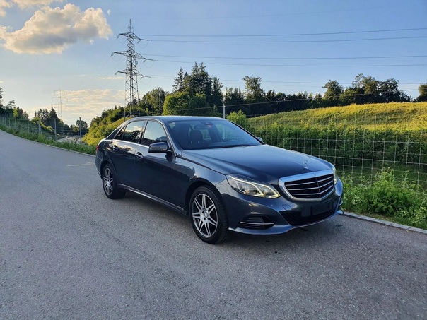 Usato MERCEDES E 220